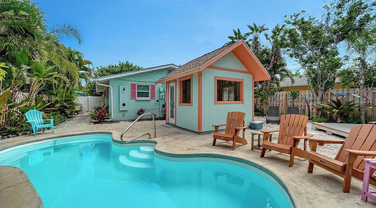 Sandbox Beach House pool